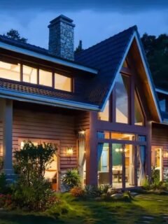 The Quiet Homeowners: 7 Signs a House Is More Valuable Than It Looks