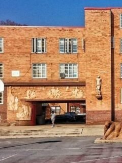 8 Famous Homes That Changed American Architecture