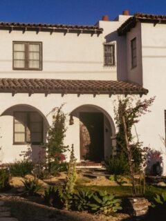 Century-Old Los Angeles Homes That Still Outshine New Builds